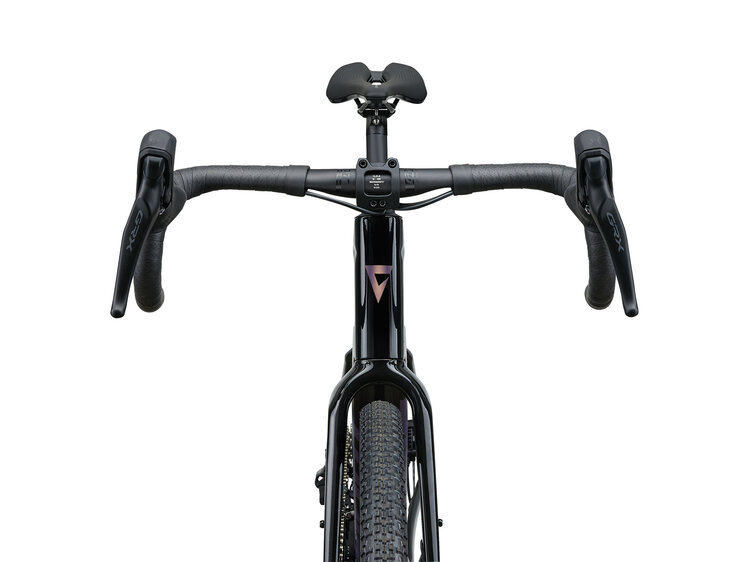 Giant Revolt Advanced 2 Carbon medium