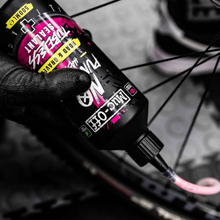Muc-Off Muc-Off, Road & Gravel Tubeless Sealant, Tubeless Sealant, 500ml