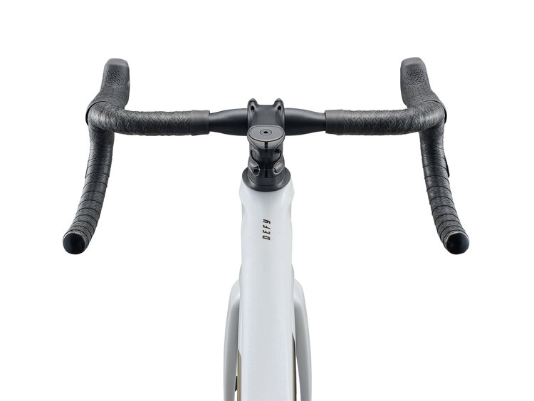 Giant Defy Advanced Pro 1 Medium