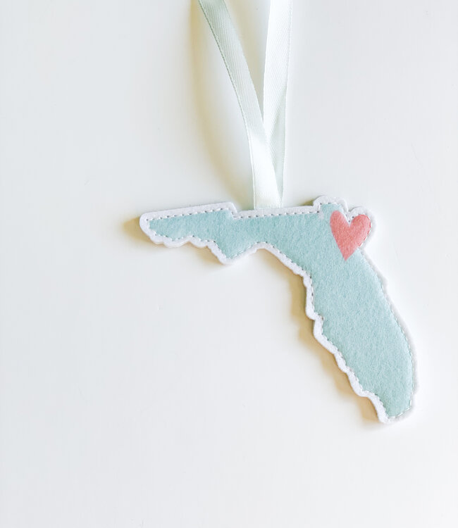Declaration & Co. Florida Heart Felt D&Co Ornament