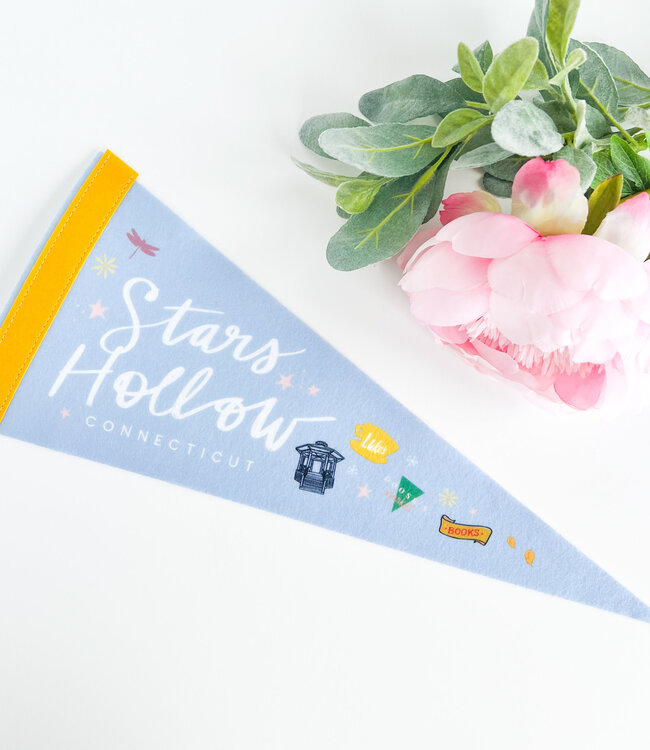 Declaration & Co. Stars Hollow Pennant