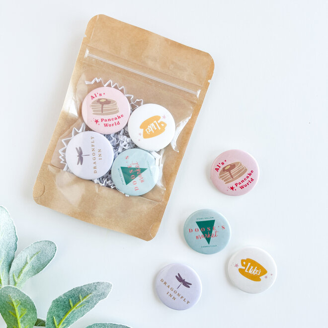 Gilmore Button Pack
