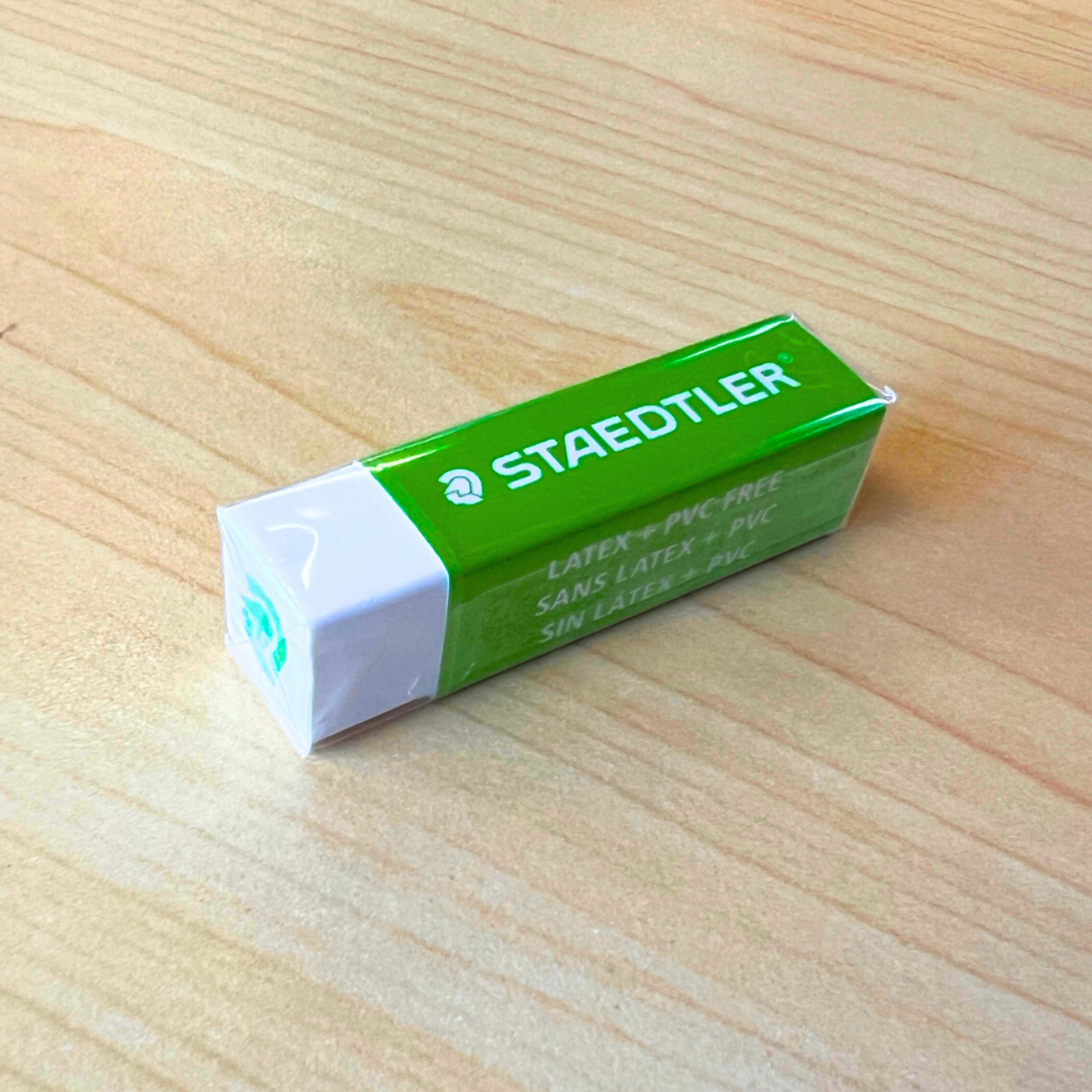 STAEDTLER STAEDTLER WHITE VINYL GREEN HEAD ERASER
