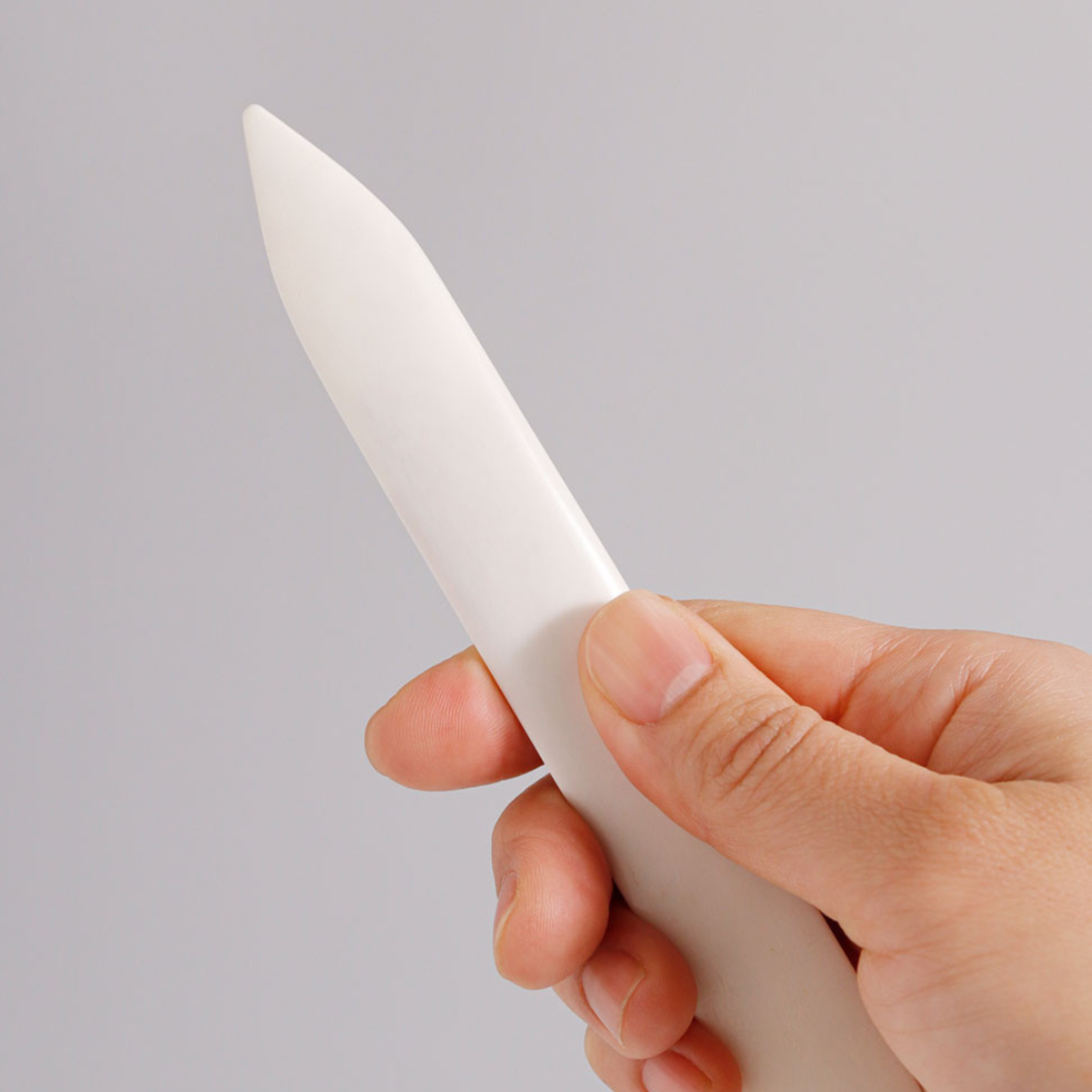 THE JAPANESE PAPER PLACE JAPANESE PAPER PLACE GENUINE BONE FOLDER 6"