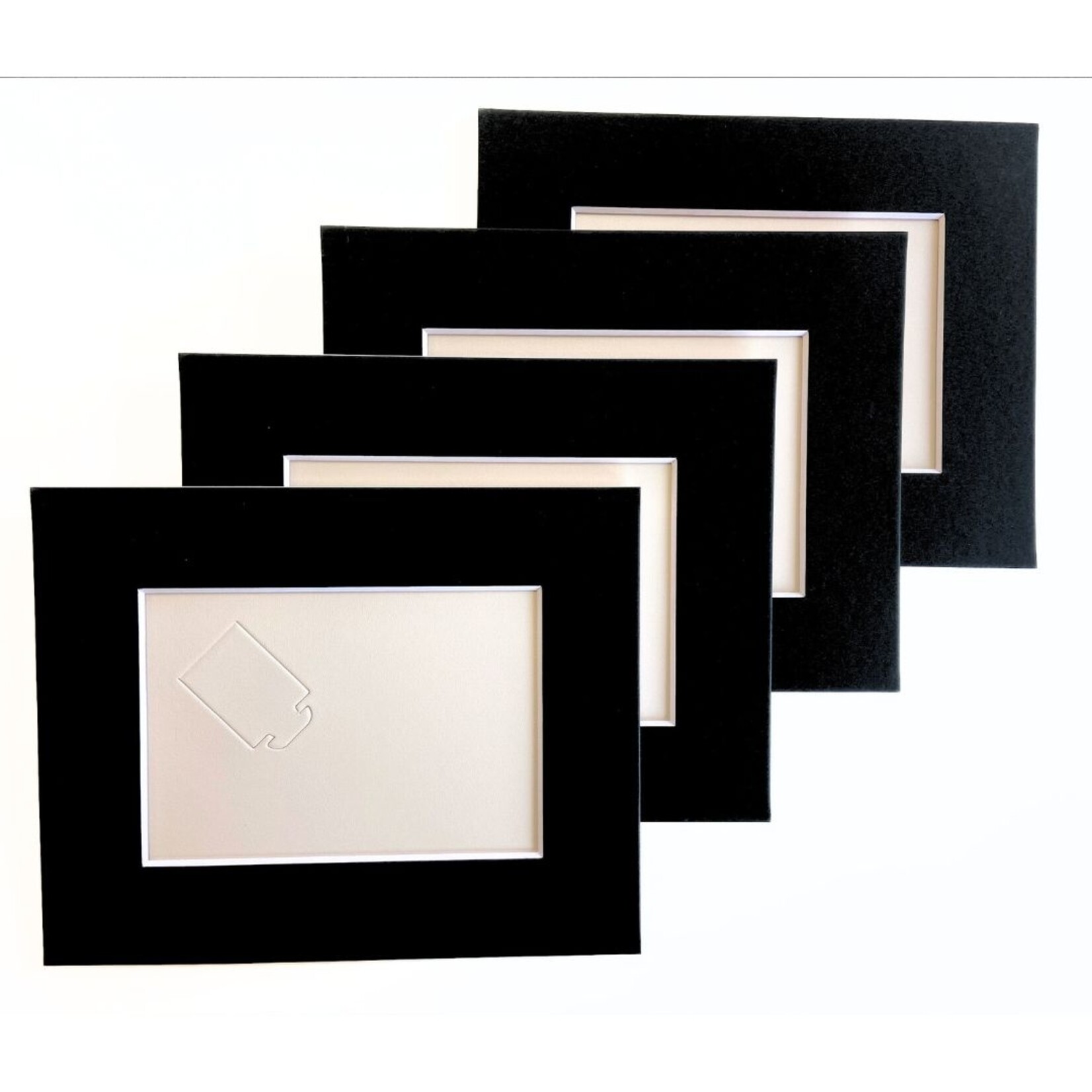 MAT WITH EASEL BACK 8X10 WITH 5X7 WINDOW - BLACK