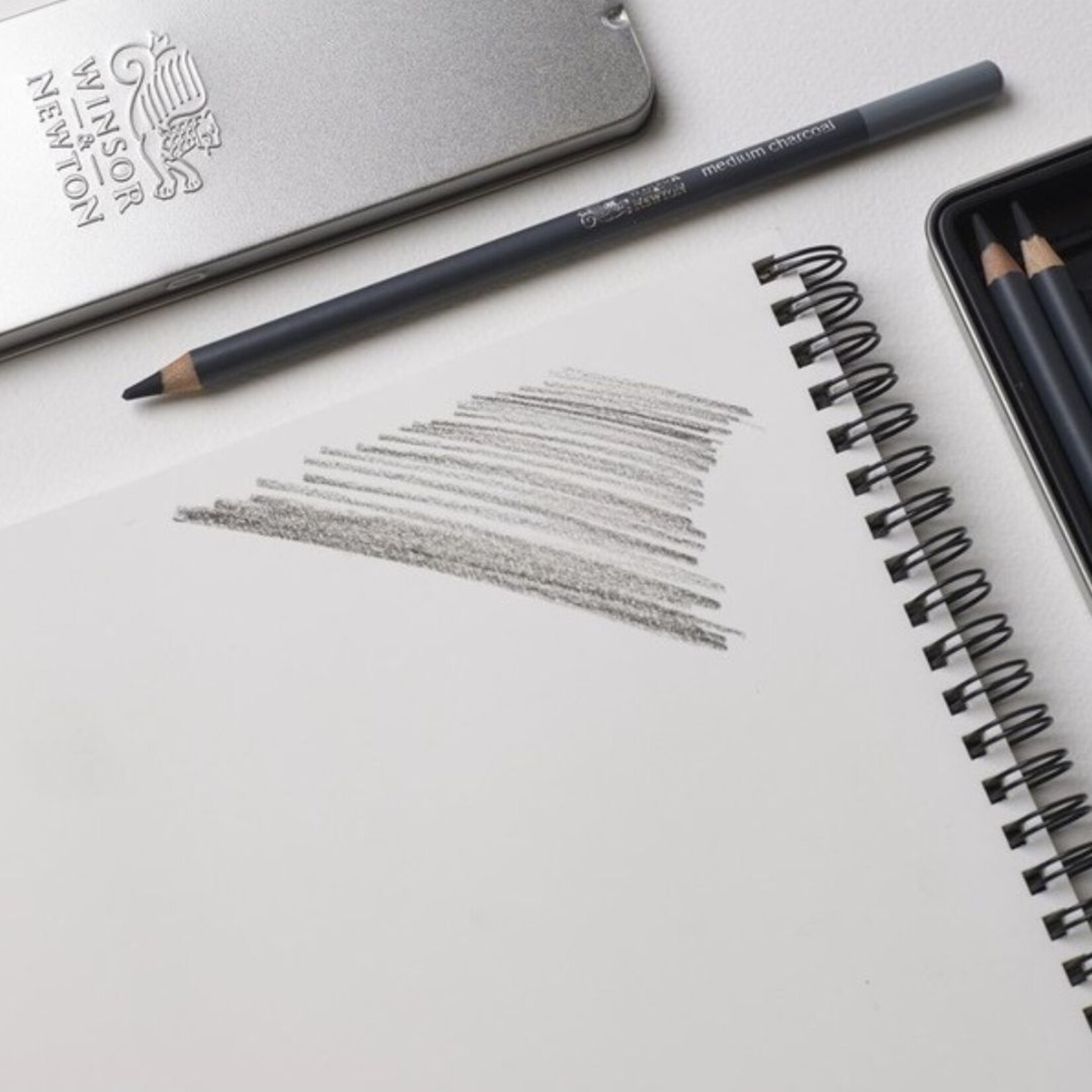 WINSOR & NEWTON STUDIO CHARCOAL PENCIL SET/6