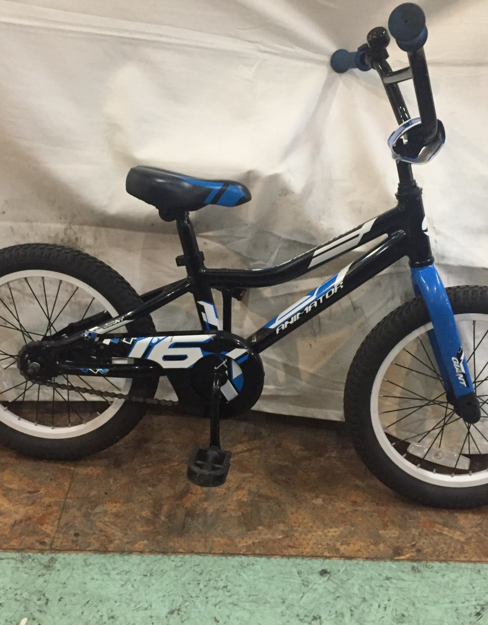 giant animator bike 16