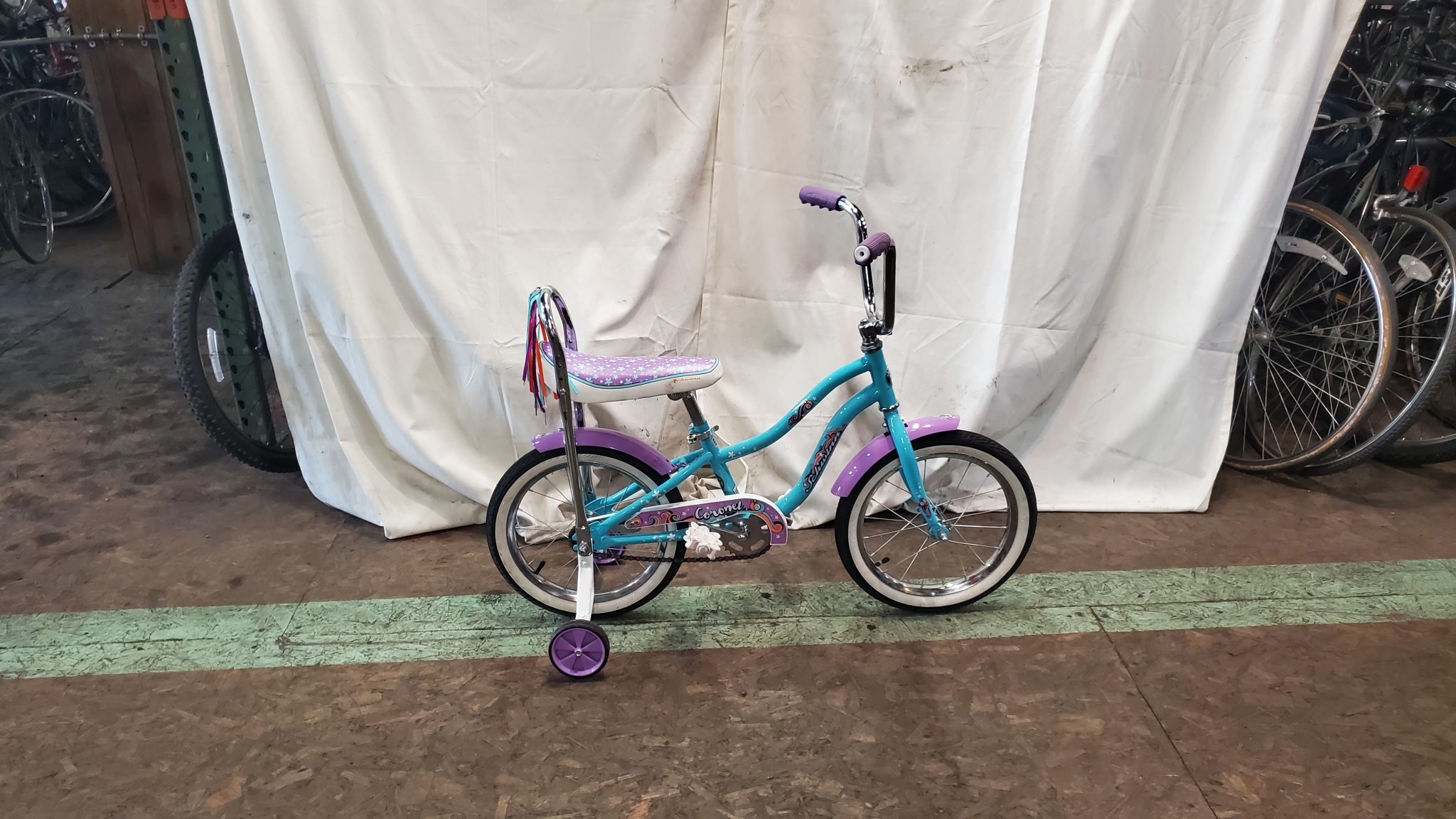 Schwinn Coronet 2024 jasterluis