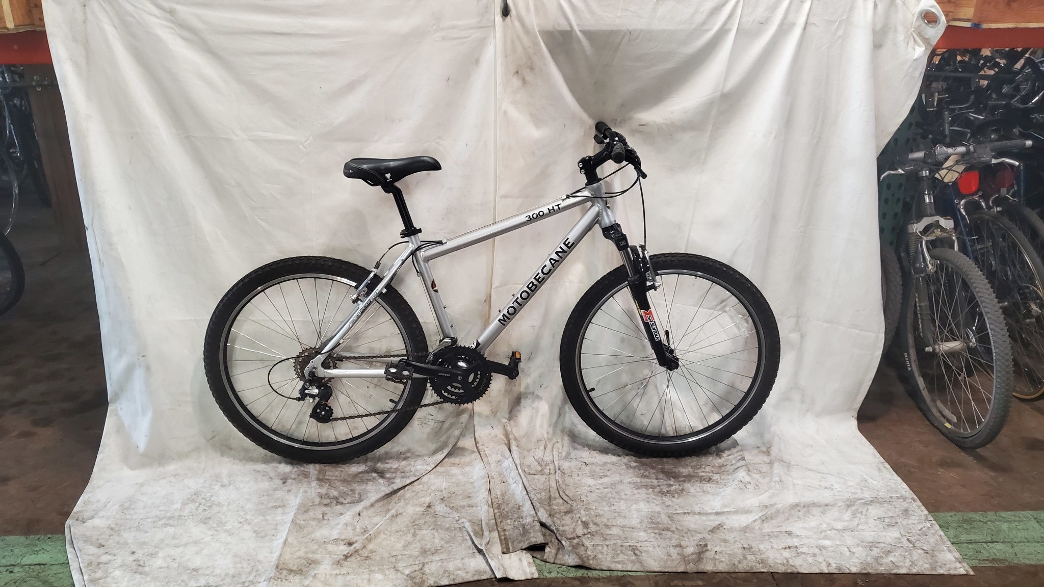 motobecane 300 ht mountain bike