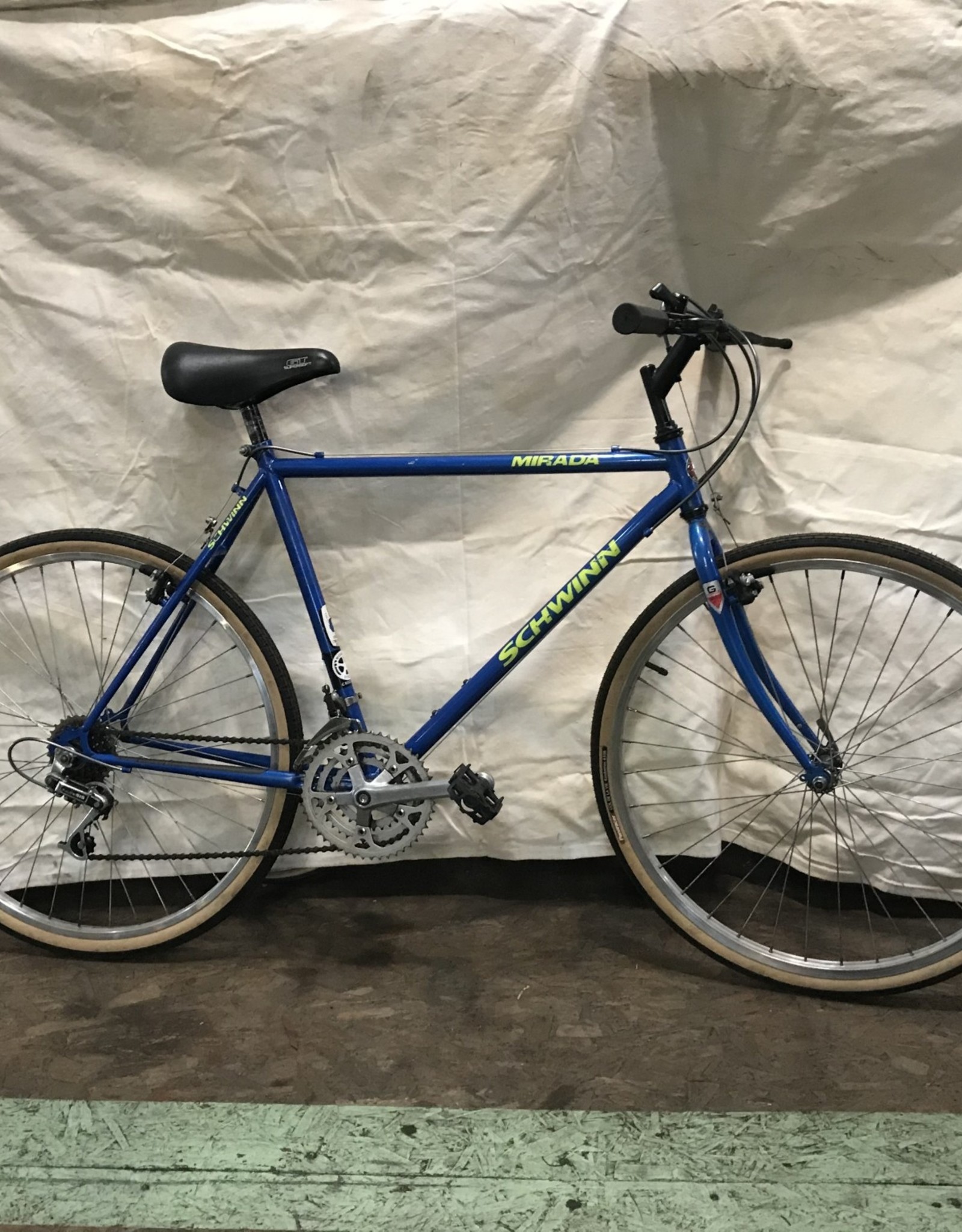 schwinn mirada bike