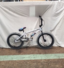 20" Mongoose Legion L40 (6062 sf)