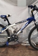 trek mt 240 price