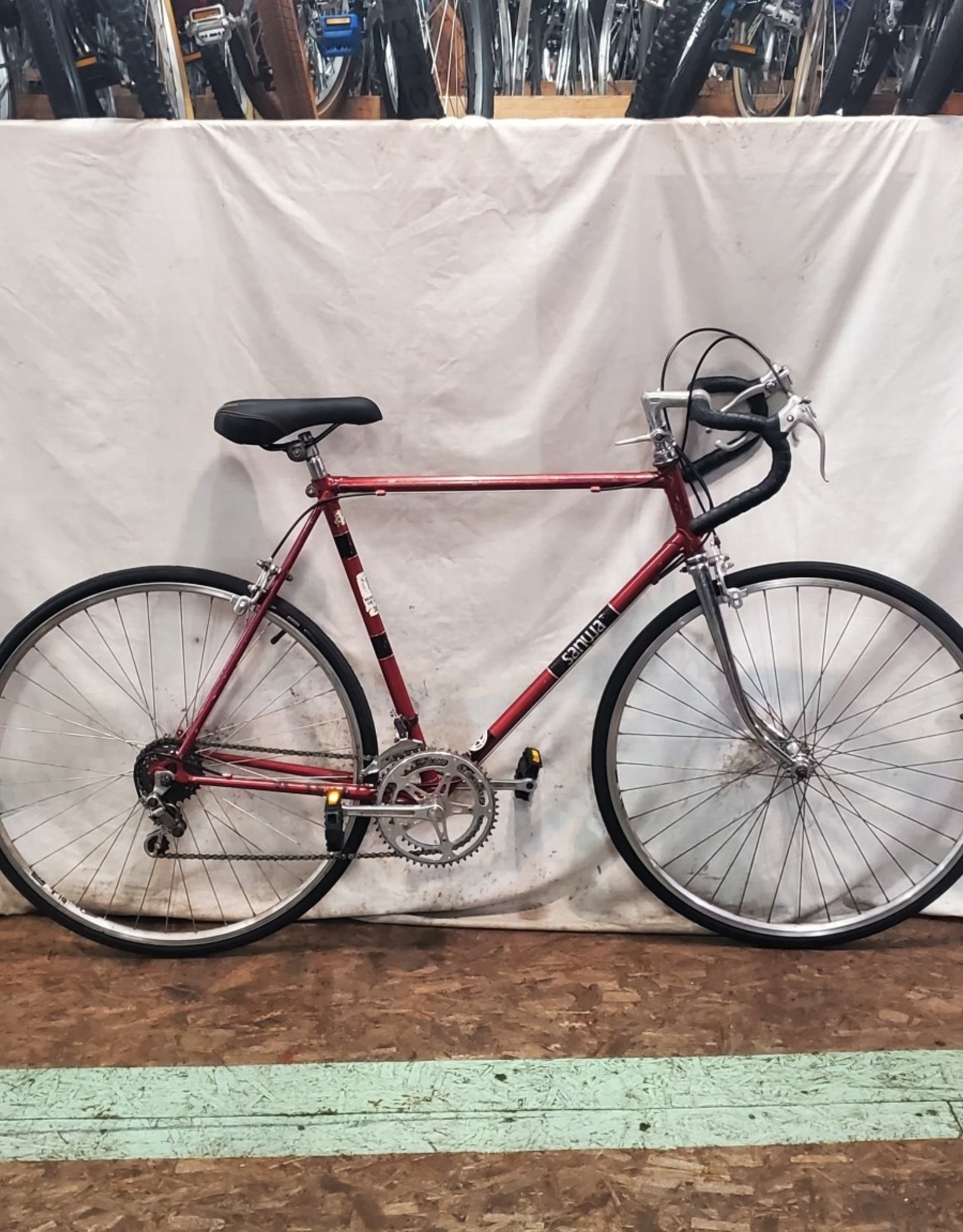 56cm  Sanwa Road bike (3369 E2L)