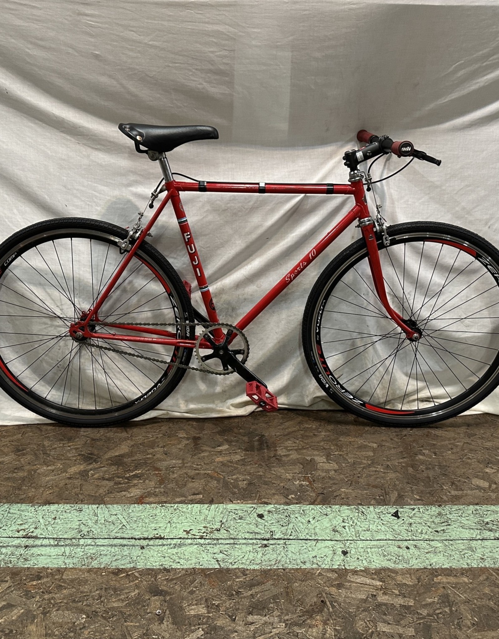 52cm Fuji Sports 10 0749 F2 Working Bikes 52cm Fuji Sports 10 0749 F2 Working Bikes