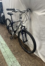 16.5" Trek Navigator 100 (887A C4U)