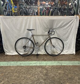 52cm Schwinn Road Bike (5465 H1U)