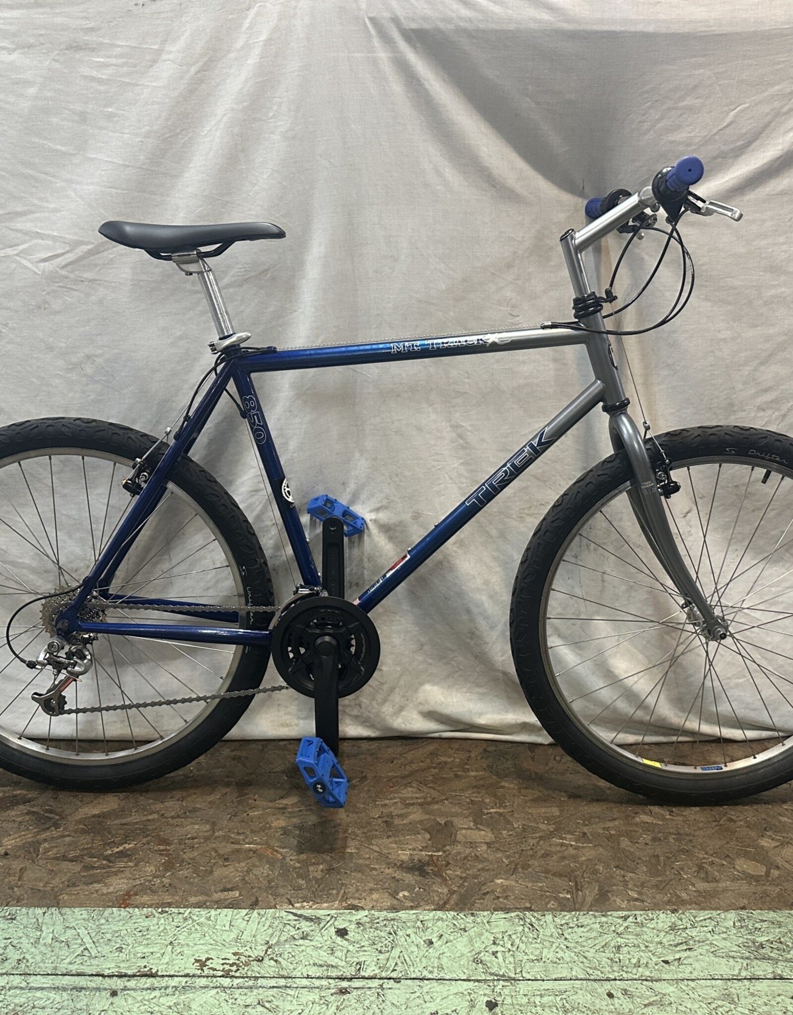 20"  Trek 850 Mountain Track XC (5654 I1U)