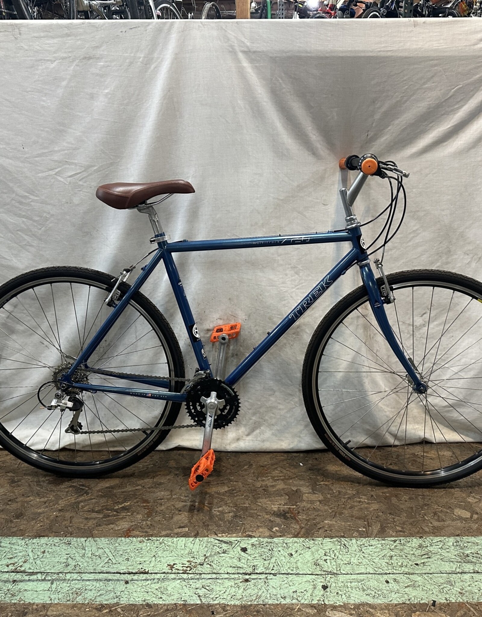 Trek 720 Hybrid – FirstFlightBikes