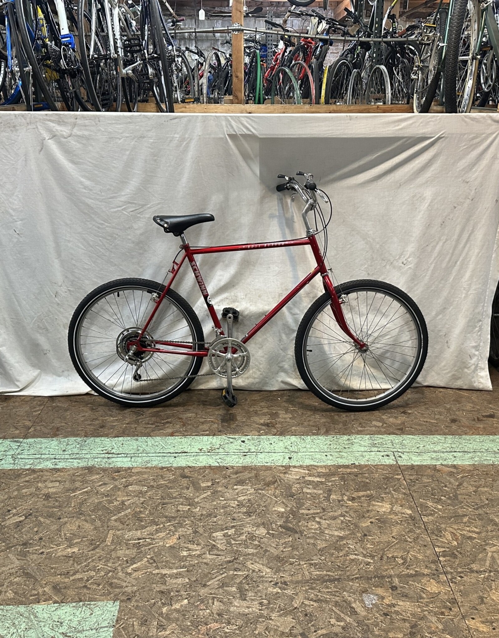 23"  Schwinn Mesa Runner (3527 I1U)