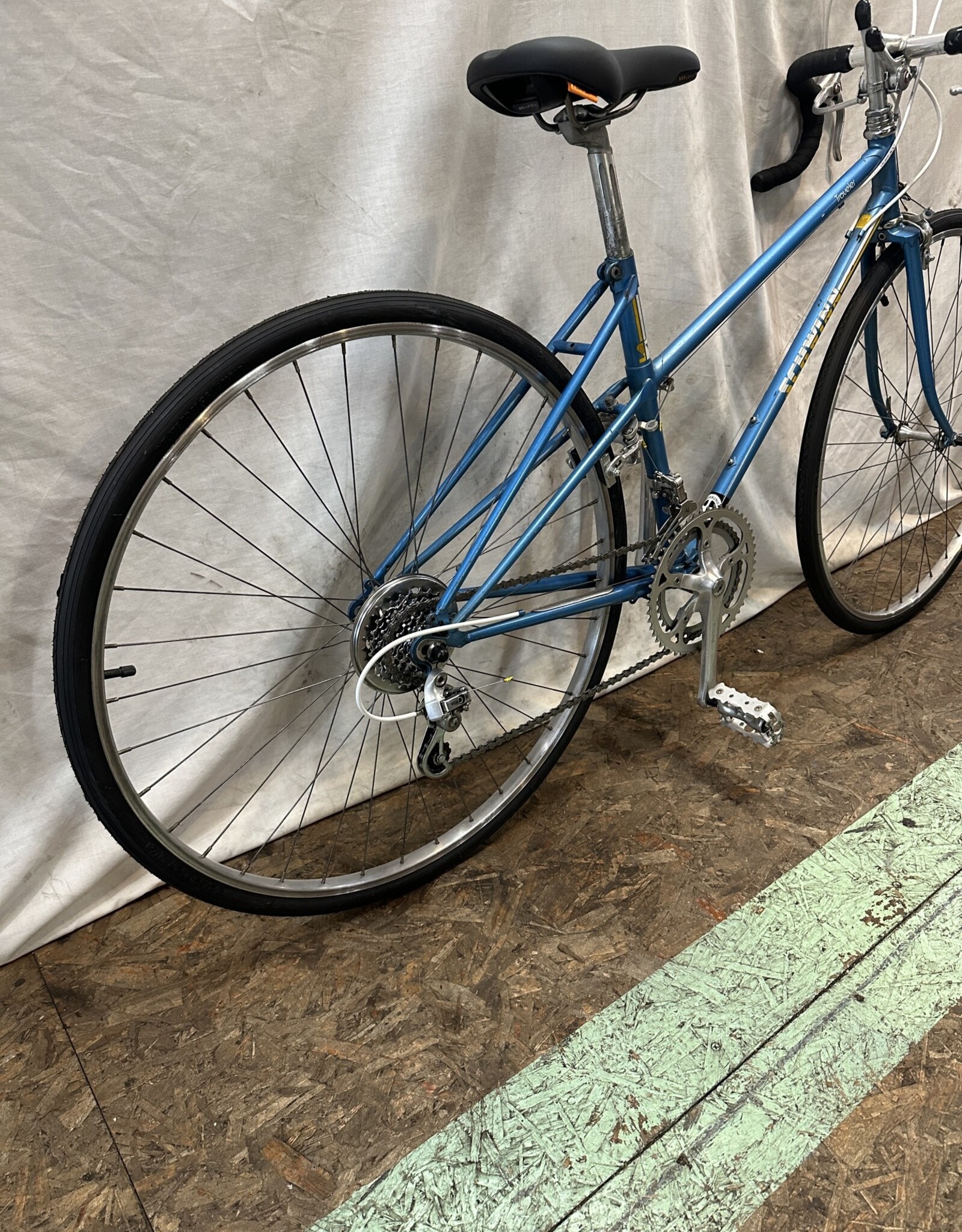 Schwinn traveler 10 speed bike outlet