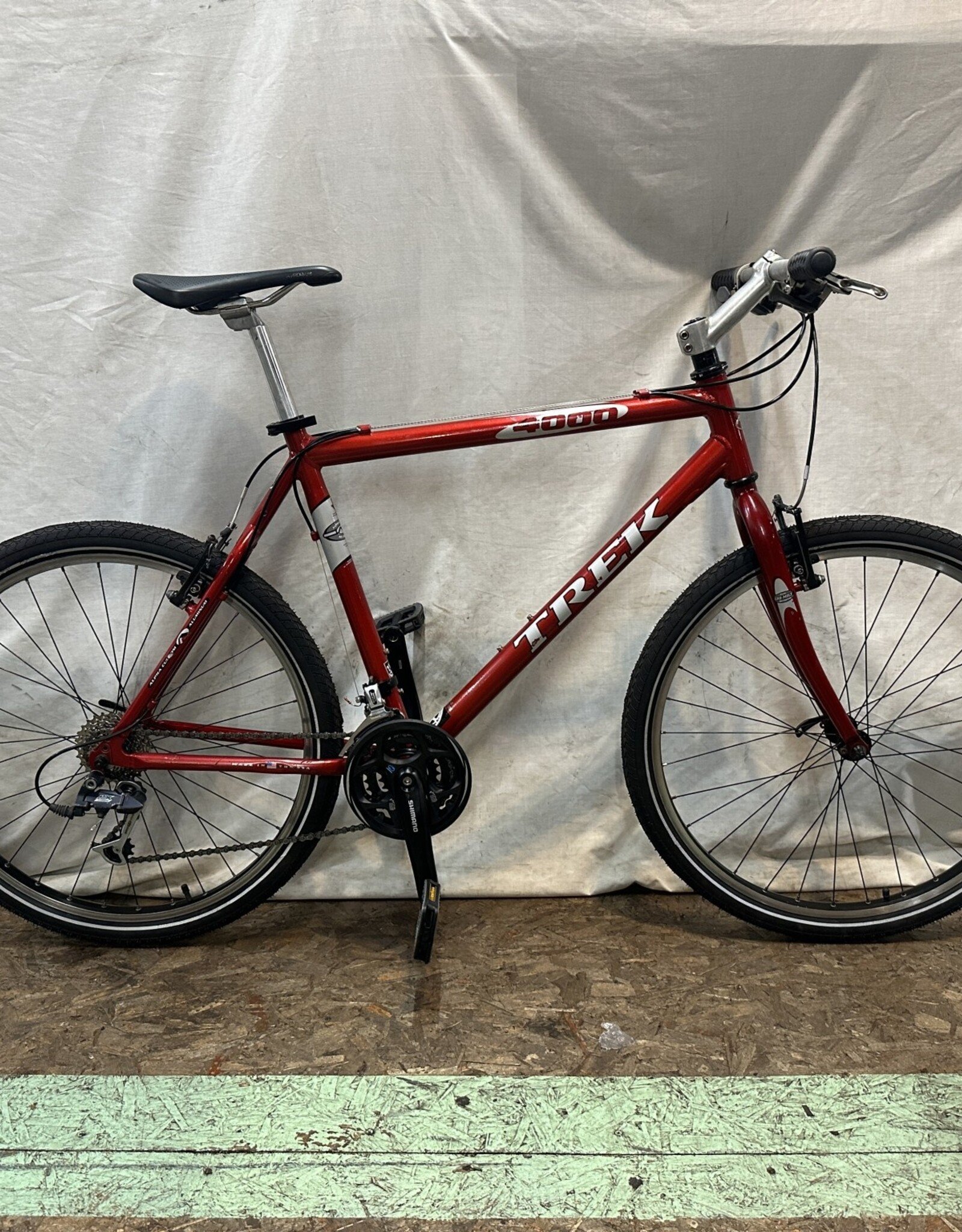 21" Trek 4000 (614R B2)