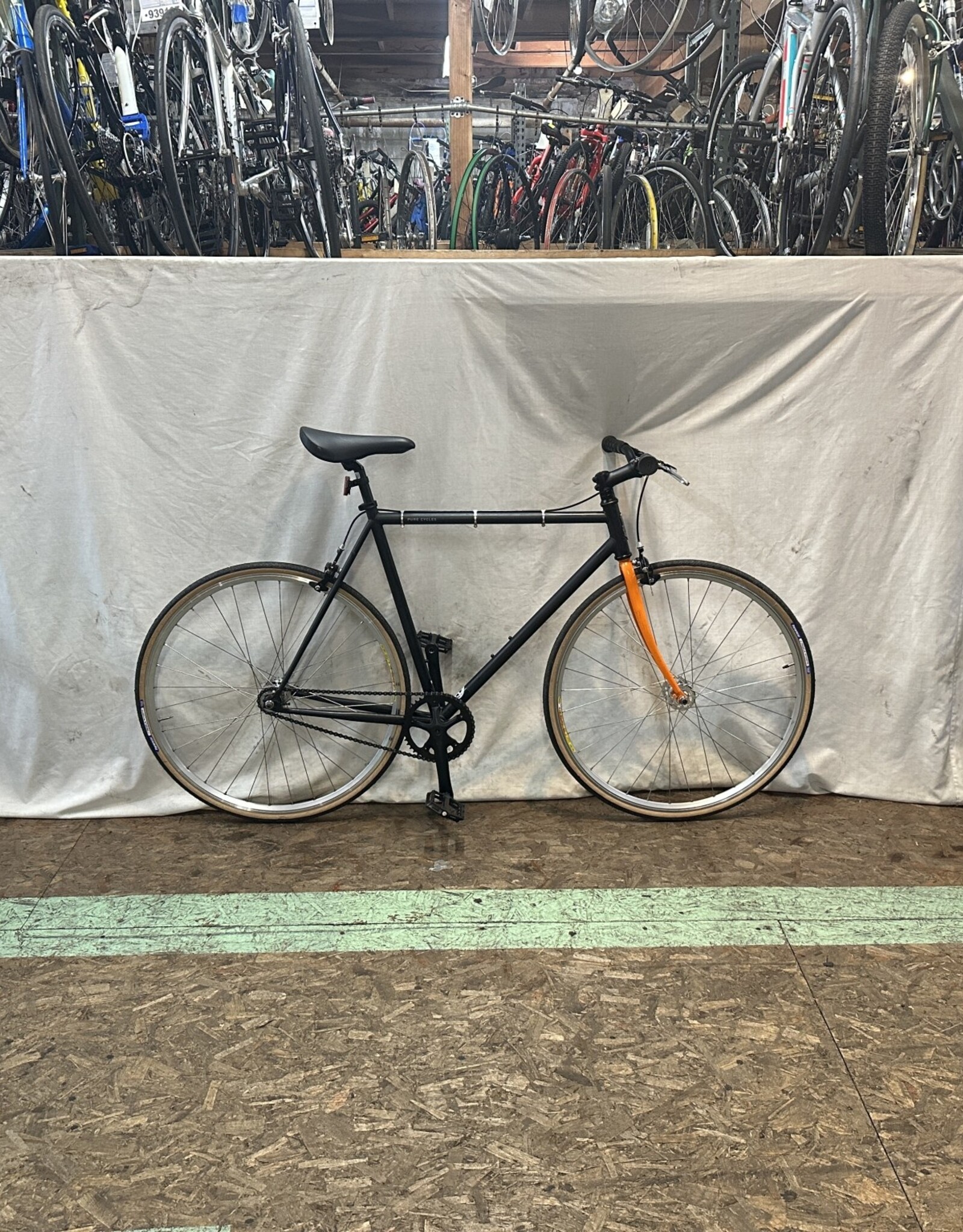 58cm Pure Cycles SS/fixie (8015 B4L)