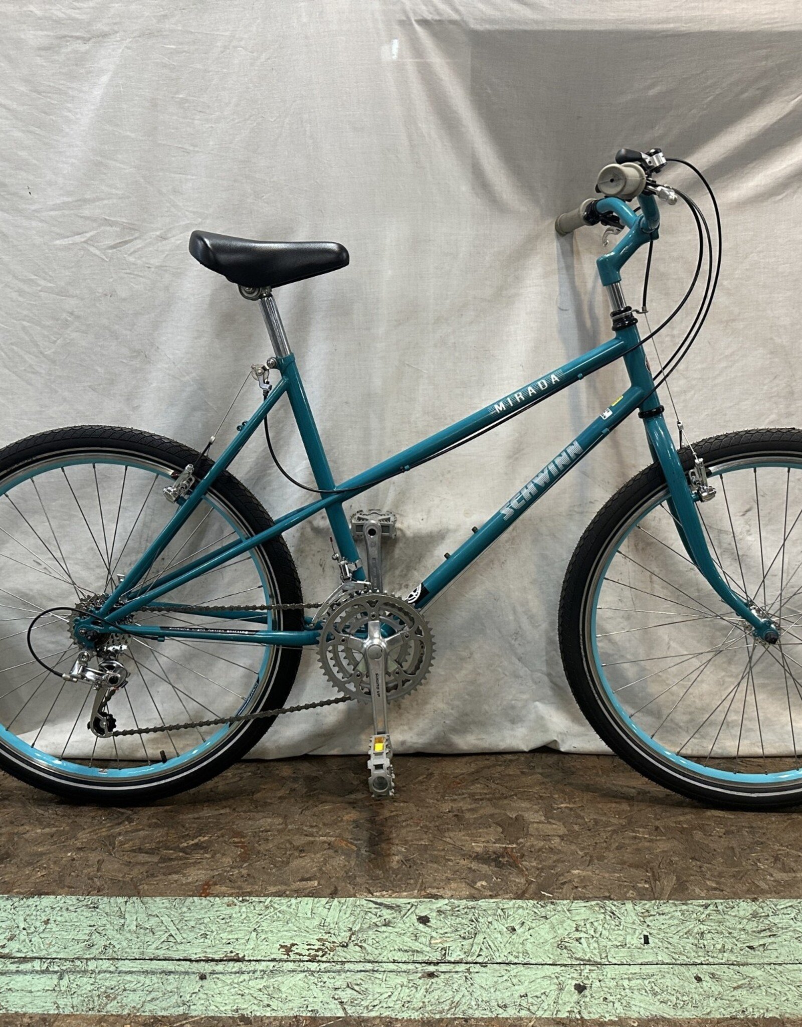 21"  Schwinn Mirada (5339 B3L)