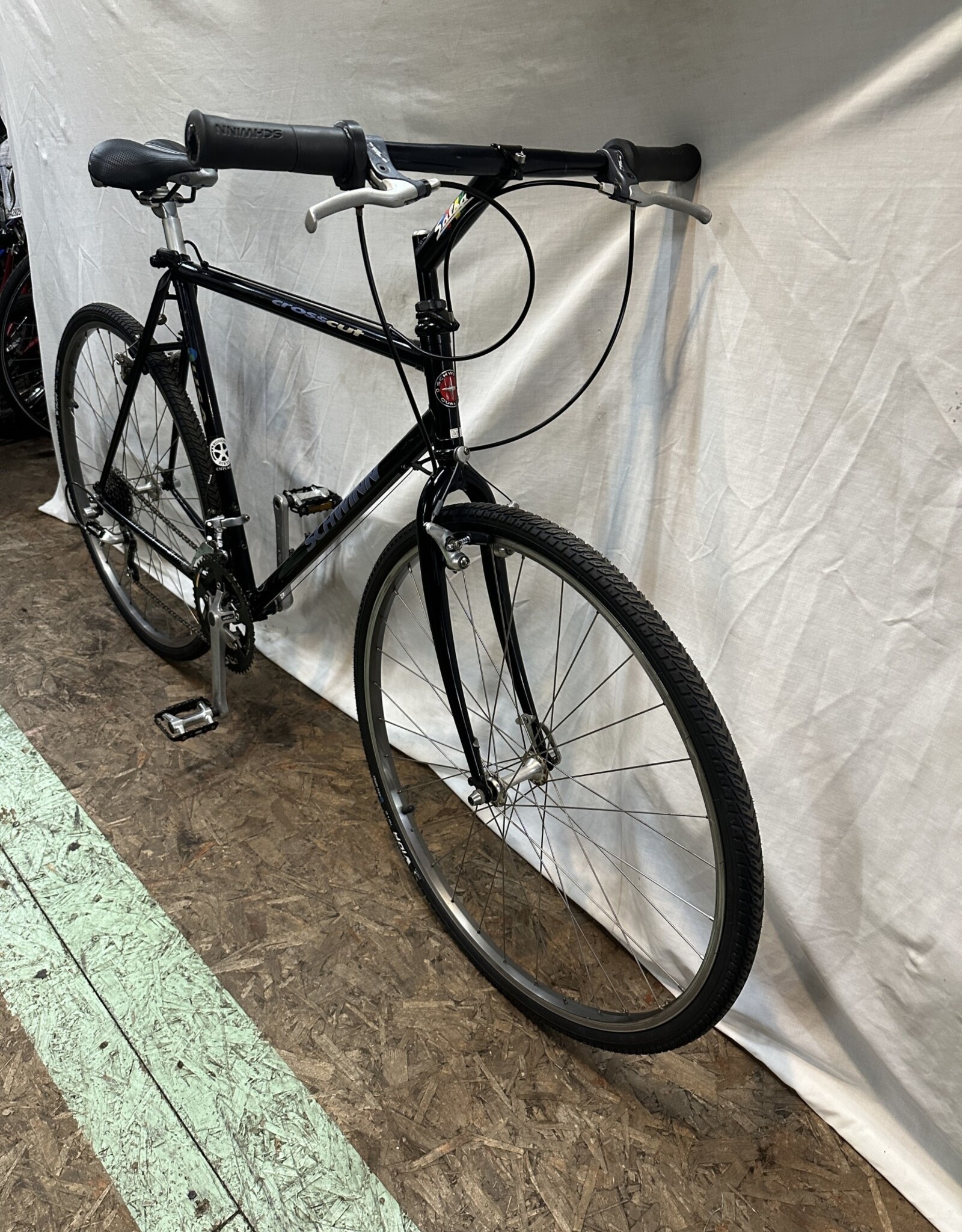 22"  Schwinn Crosscut (4644 B3U)