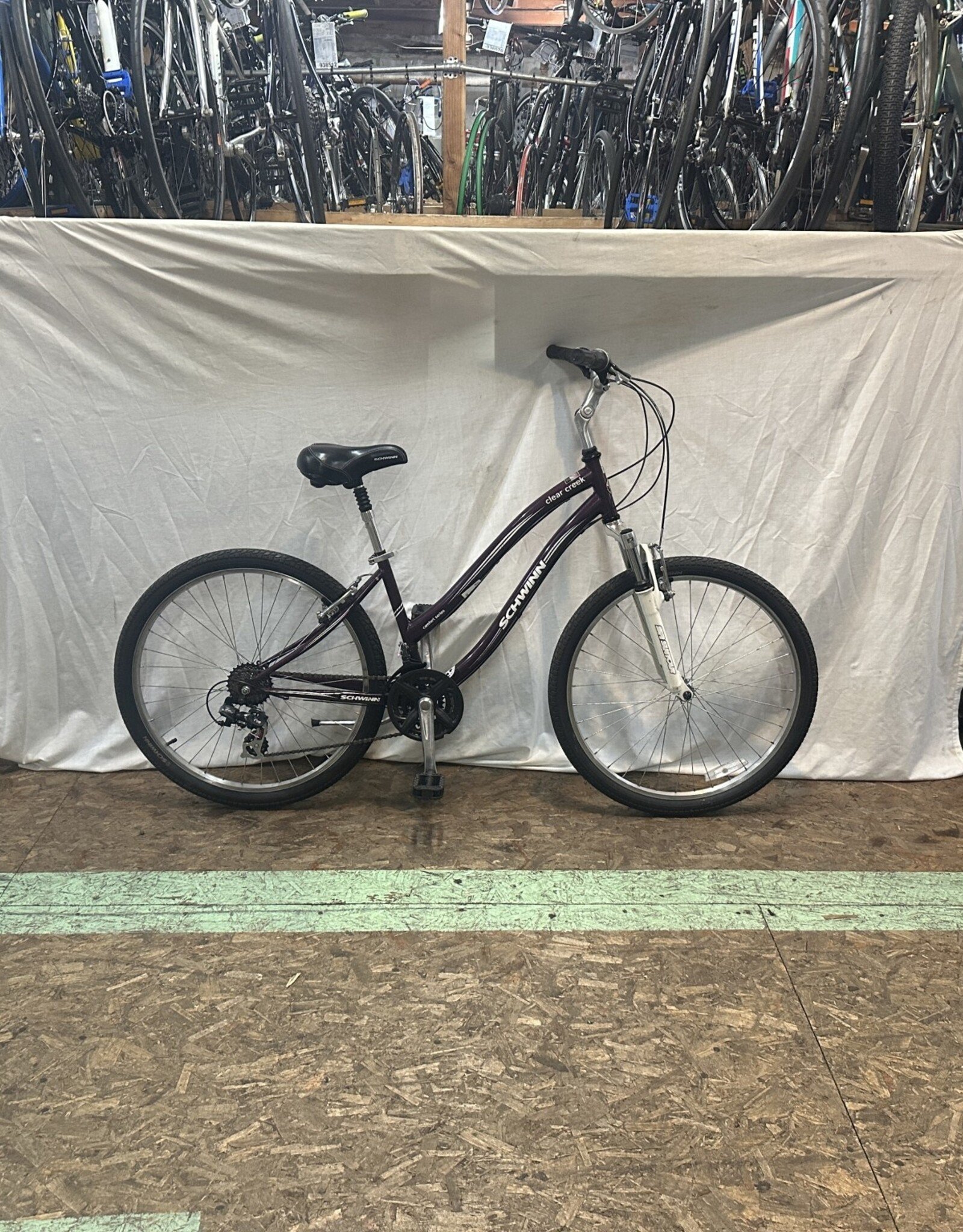 Schwinn clear sales creek bike