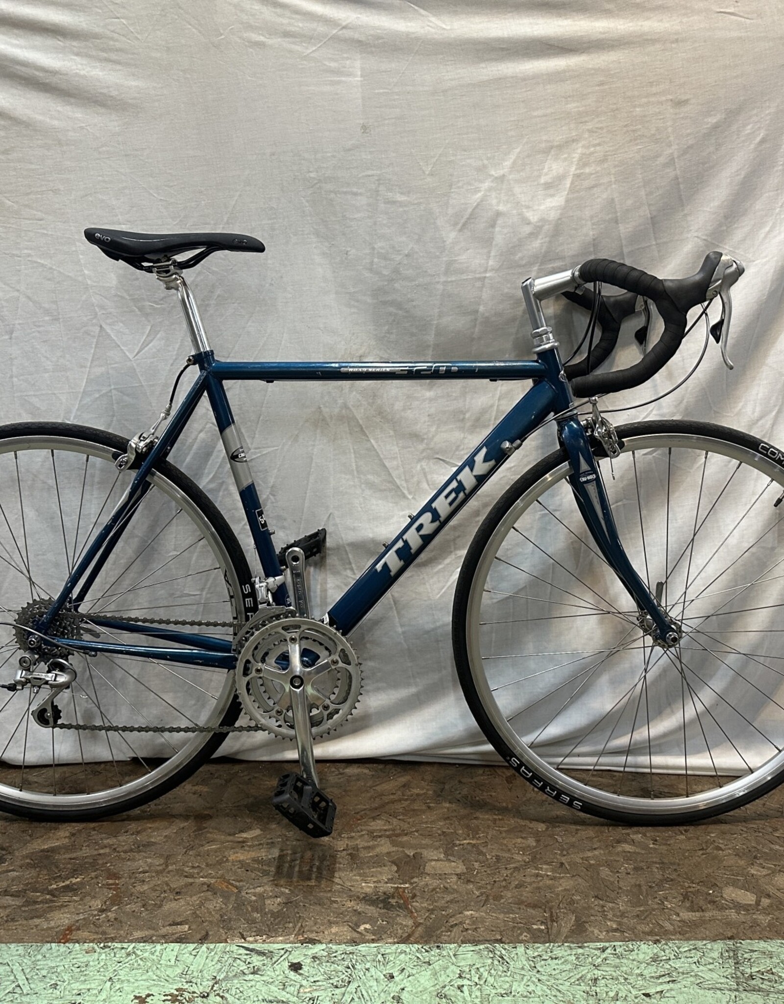 Trek 320 shop road bike