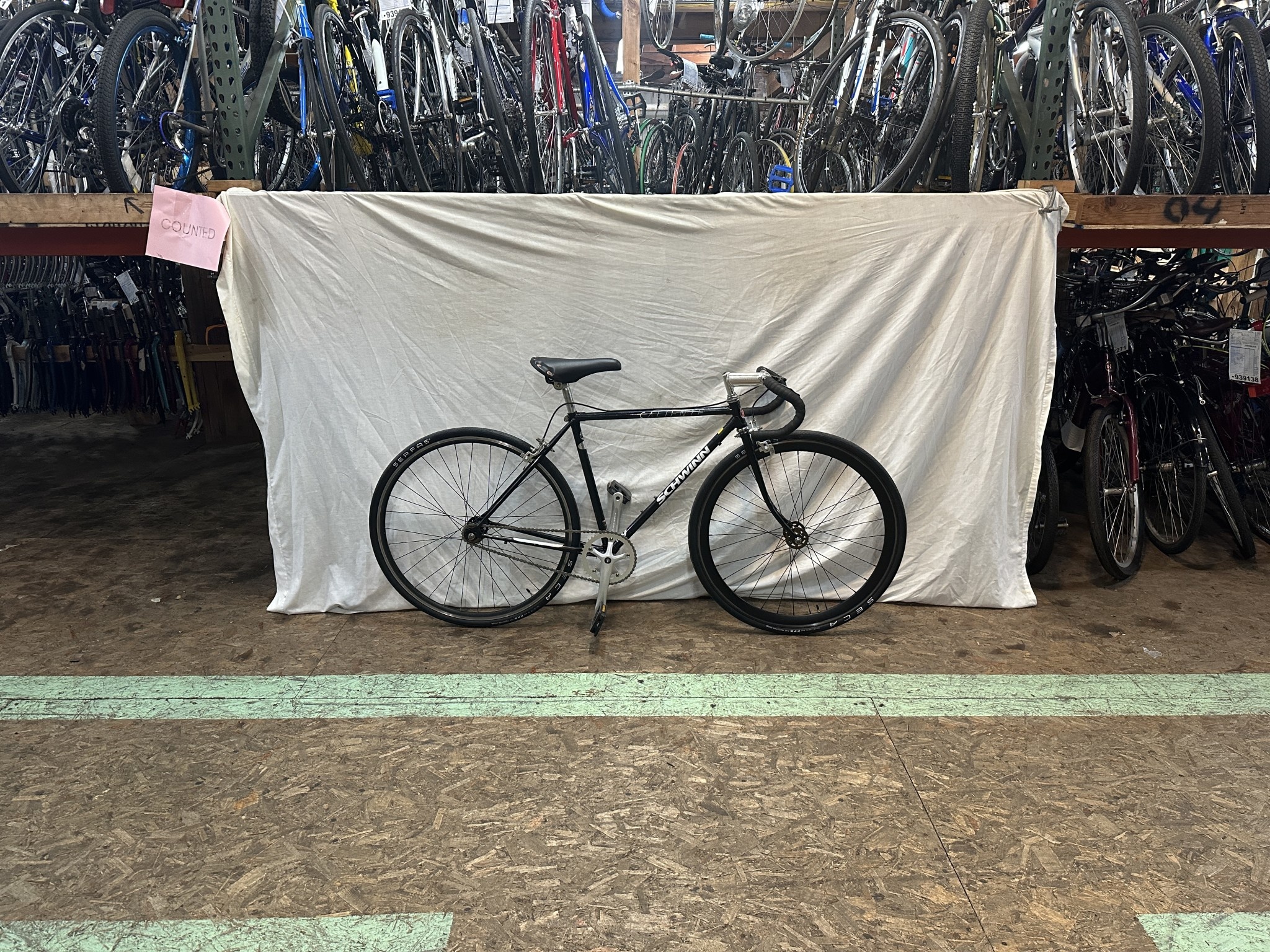 schwinn caliente yellow