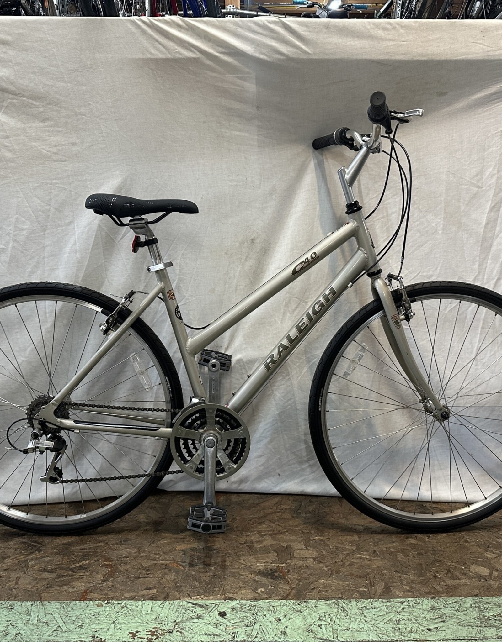 19"  Raleigh C40 (2060 H3L)