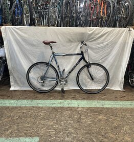 25"  Trek 7200 MultiTrack (0407 C5U)