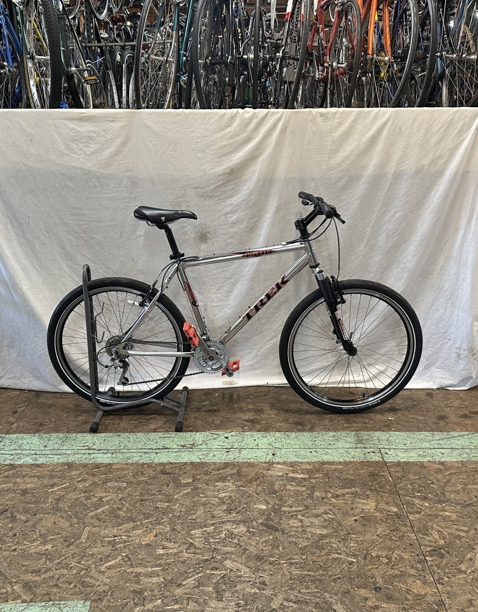 19 Trek 4500 0360 E1U Working Bikes
