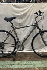 18"  Trek 7100 MultiTrack (042X I1U)