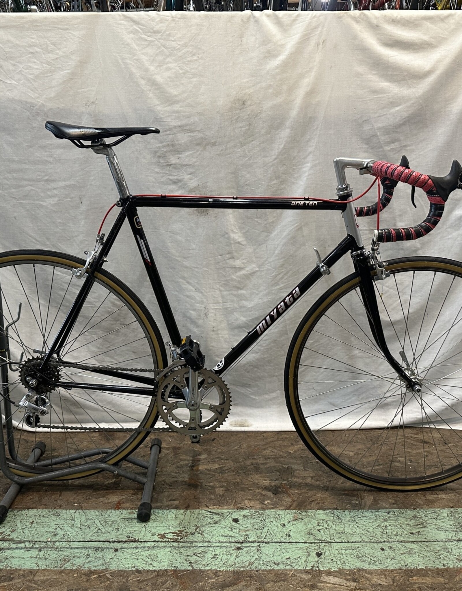 58cm Miyata One Ten (0747 H3U) - Working Bikes 58cm Miyata One Ten (0747 H3U) - Working Bikes