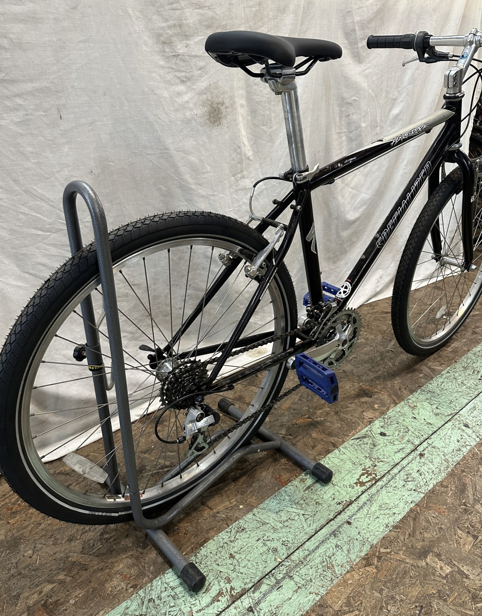 17"  Specialized Hardrock (9291 I1U)