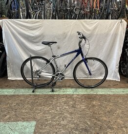 17.5" Trek 7300 (8710 G3U)