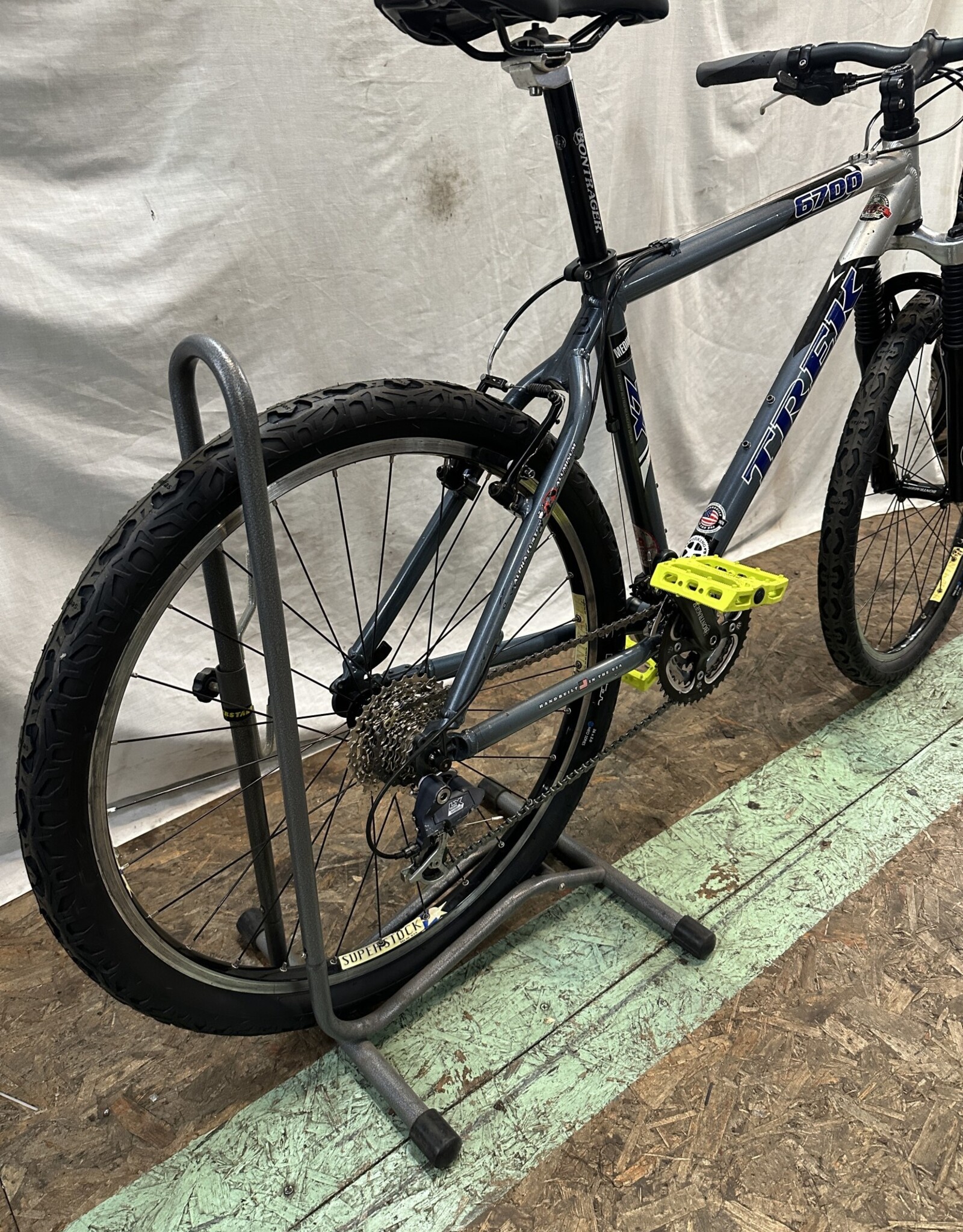 18"  Trek 6700 (1435 G3U)
