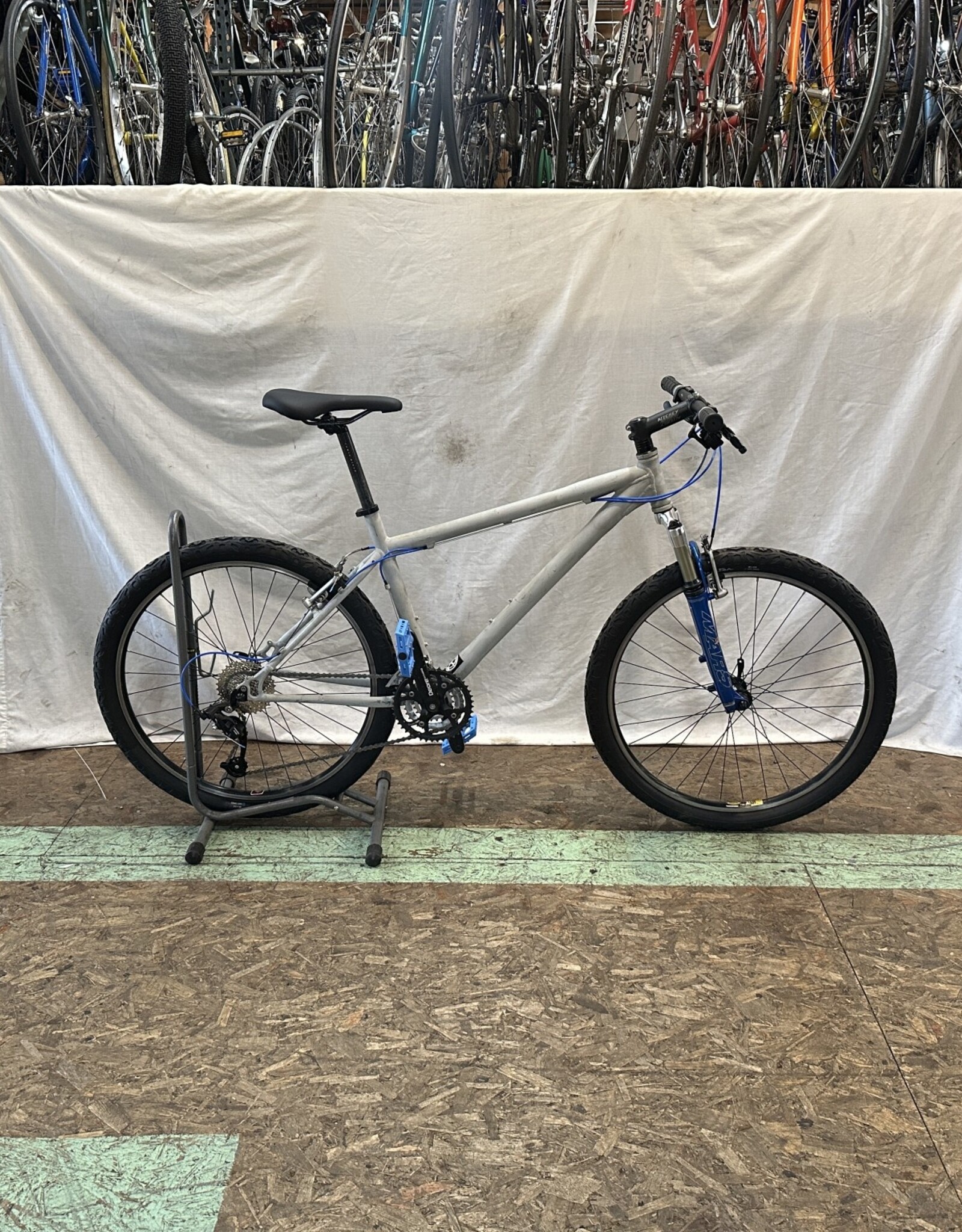 18" Trek MTB (524B G4U)