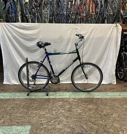 23" Trek Millennia HT (7077 H3L)