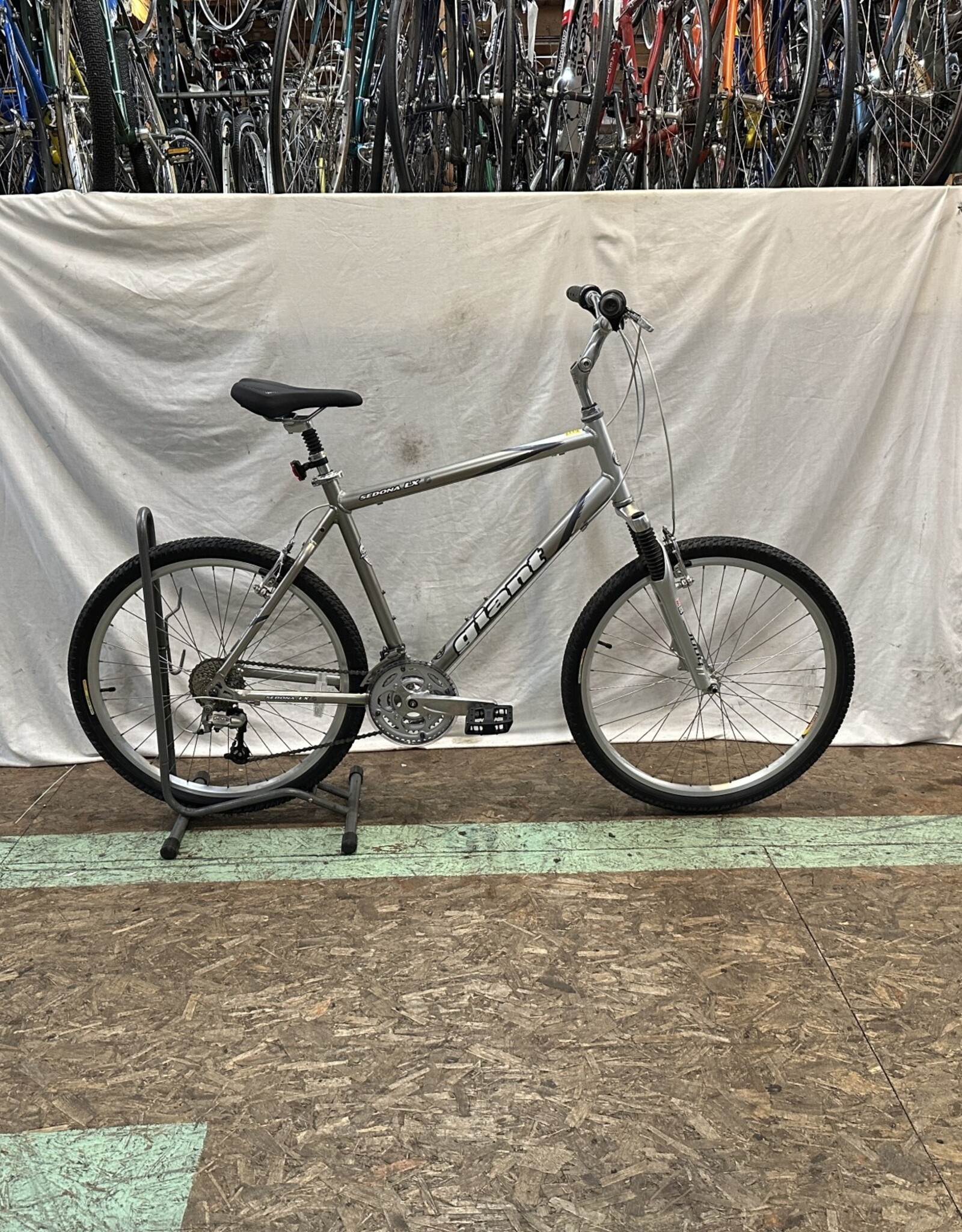 21" Giant Sedona LX (1909 H4L)