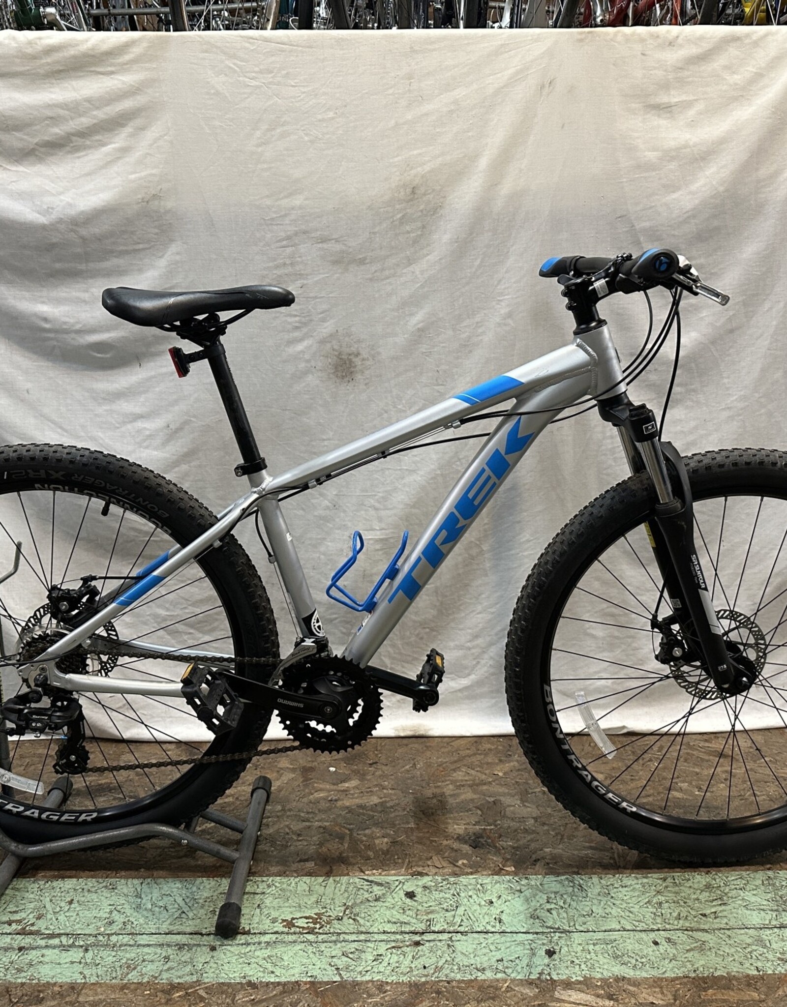15.5"  Trek Marlin 4 (451M C5U)