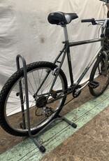 21" Trek 820  Mountain Track (1722 B2U)