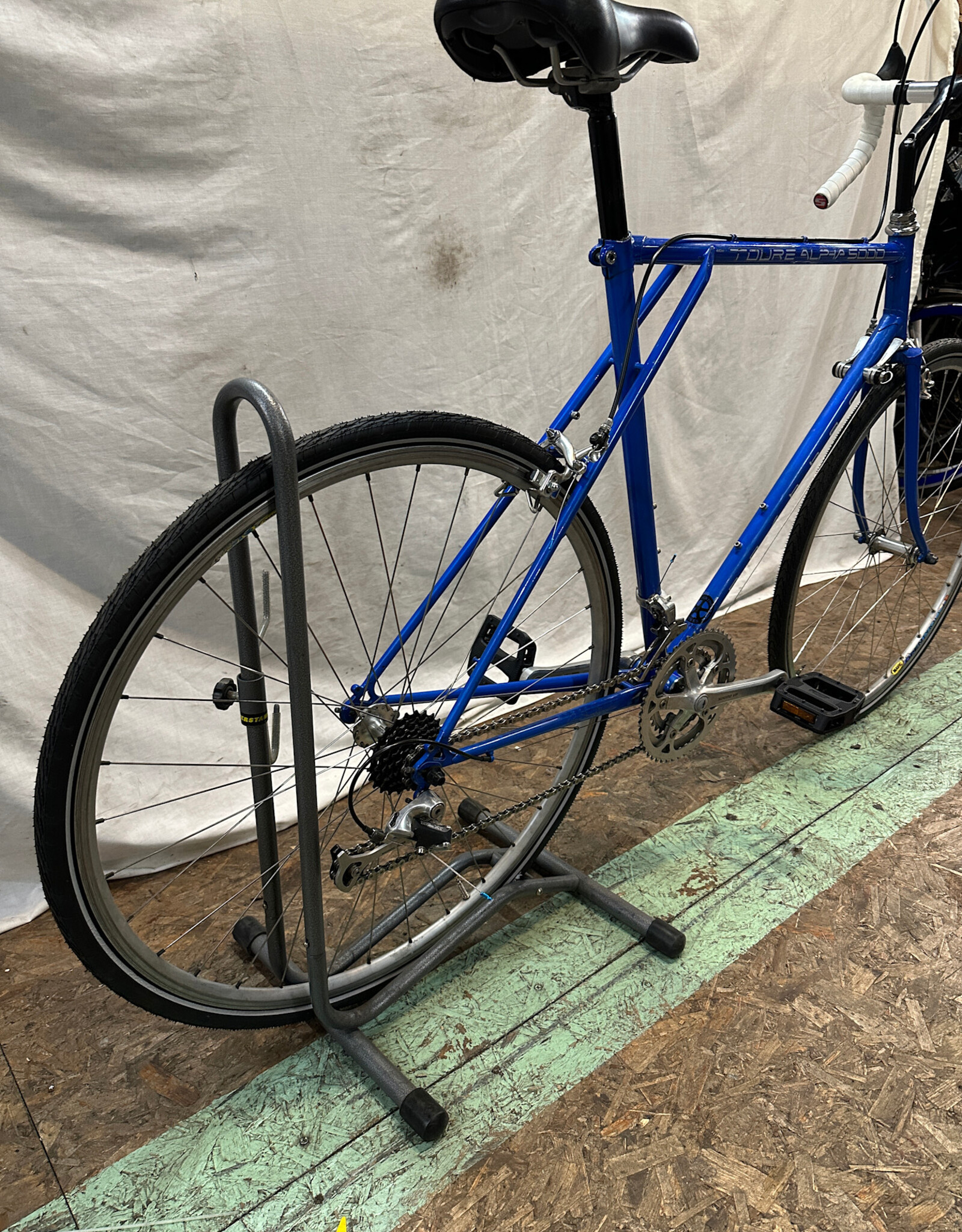 Nashbar 57cm Nashbar Toure Alpha 5000 (4870 I2L)