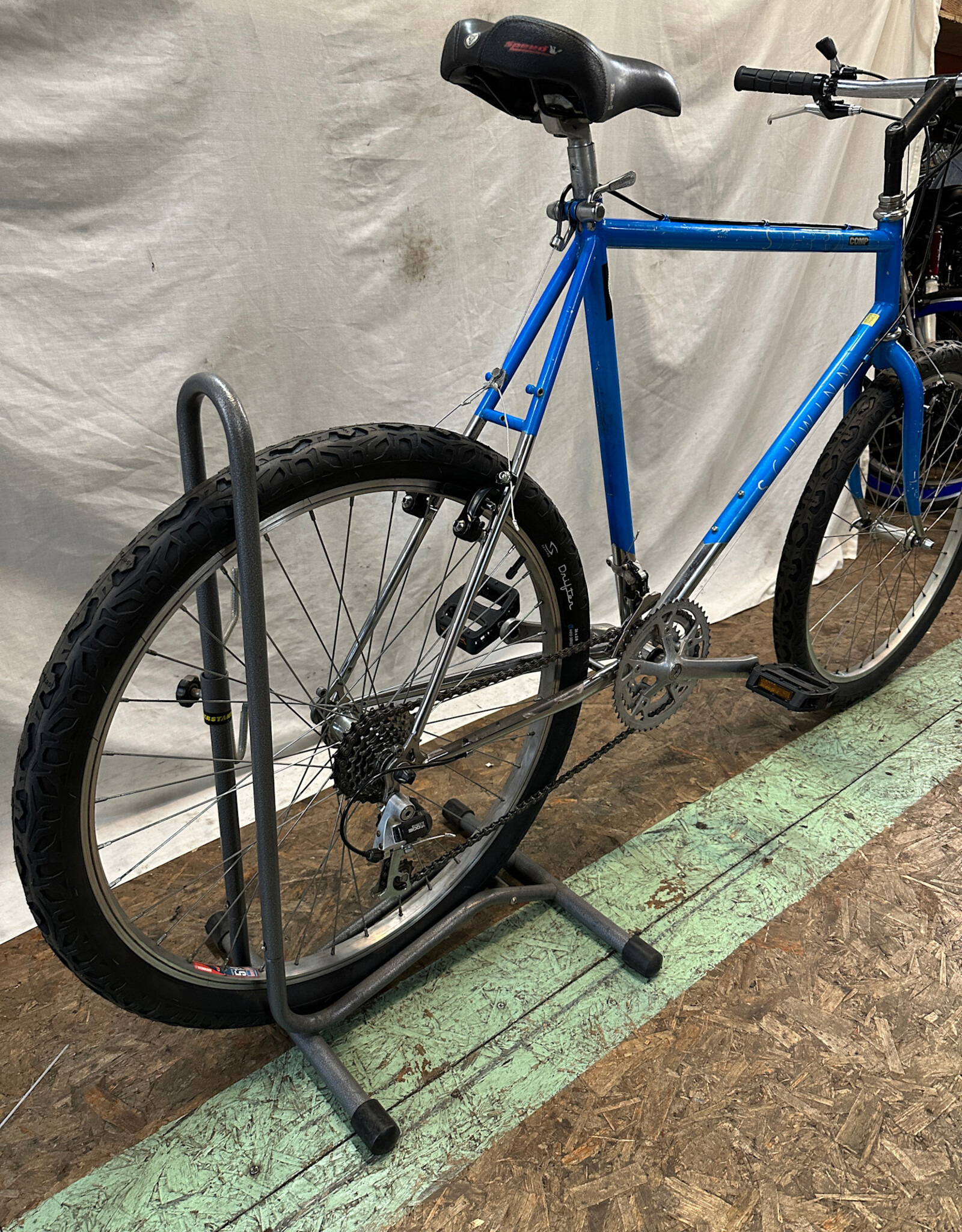 23" Schwinn Sierra (0774 C2U)