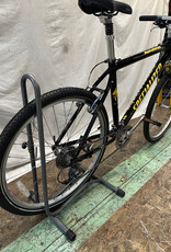 19" Specialized Rockhopper (0037 B2L)
