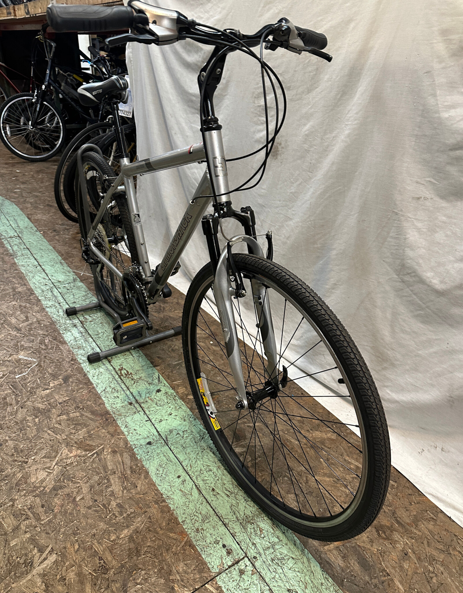 Diamondback 18" DiamondBack Maravista (4468 B2L)