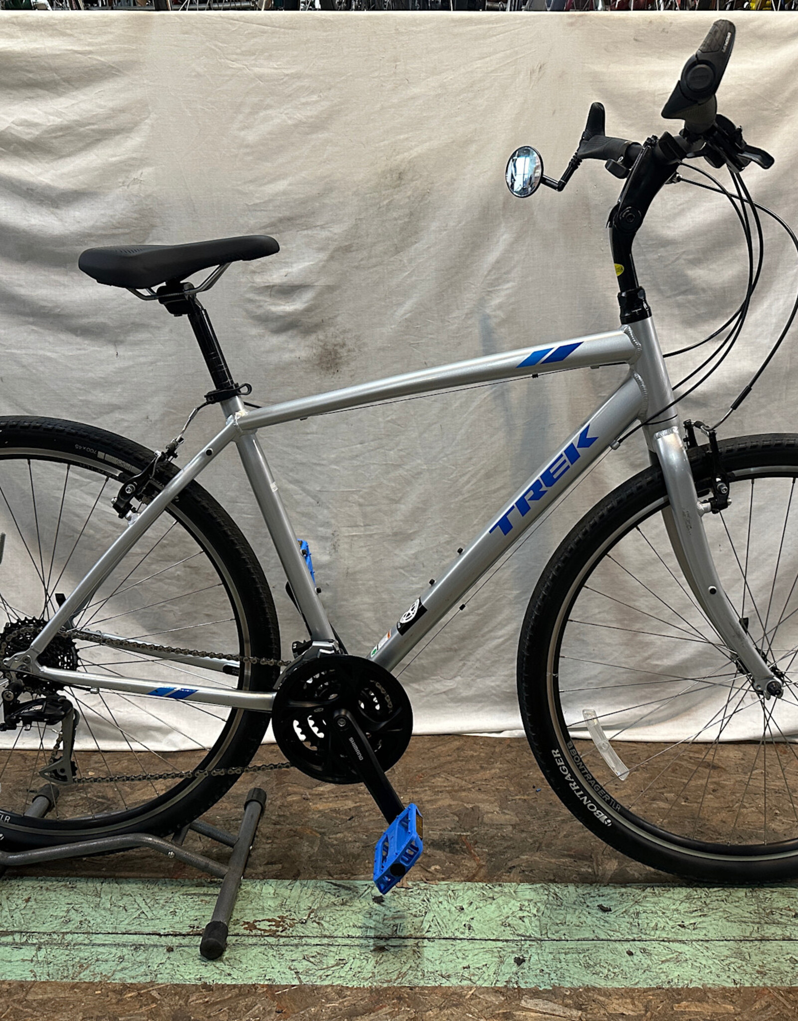 20"  Trek Verve 3 (327N I4L)