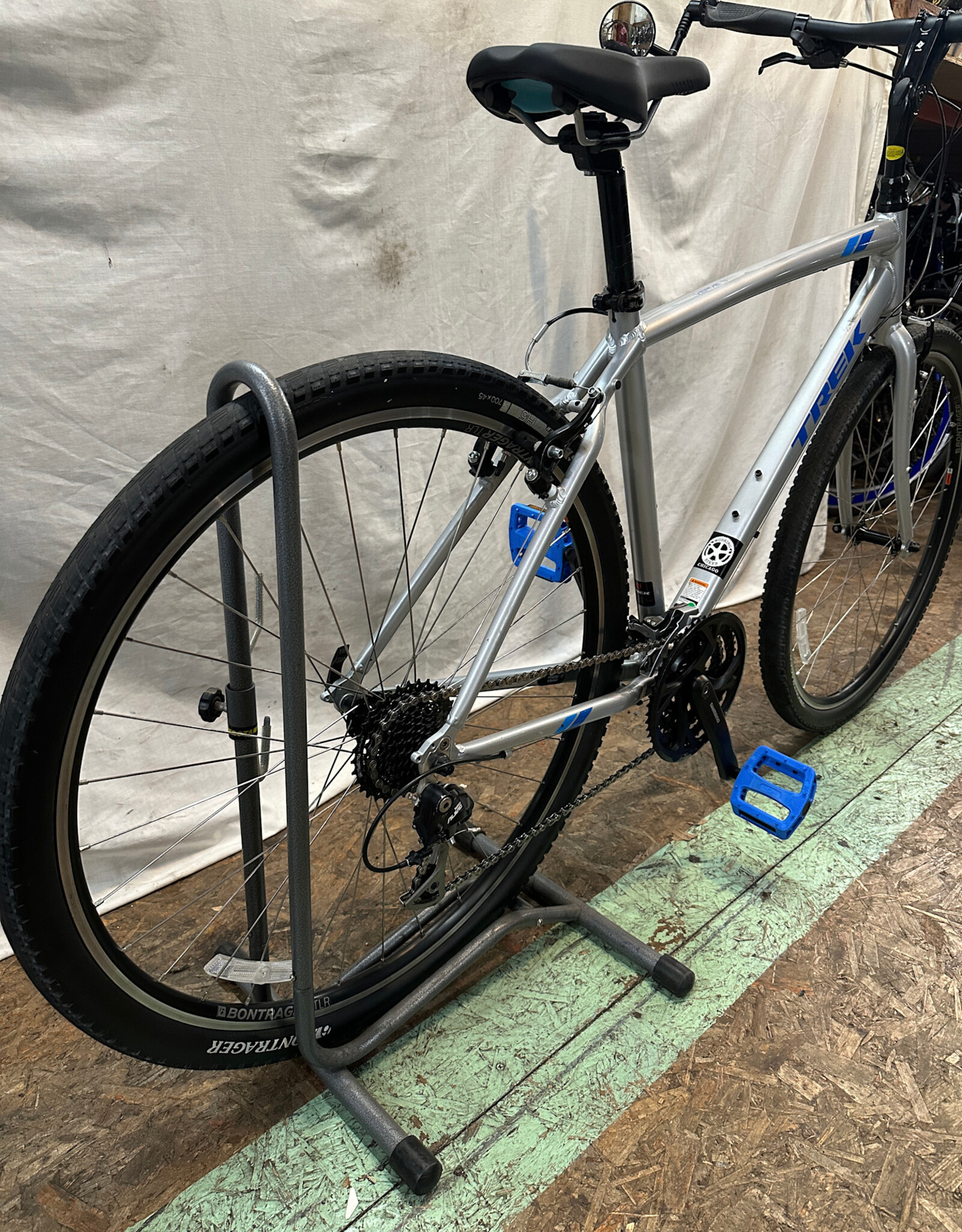 20"  Trek Verve 3 (327N I4L)